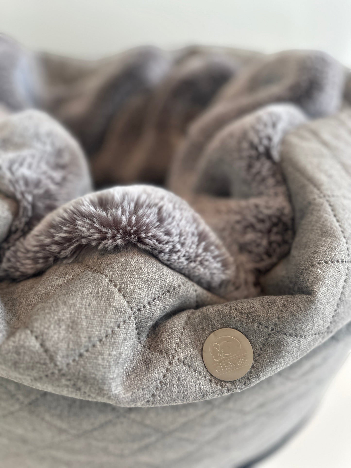 Hundebett - Hideaway Stitch