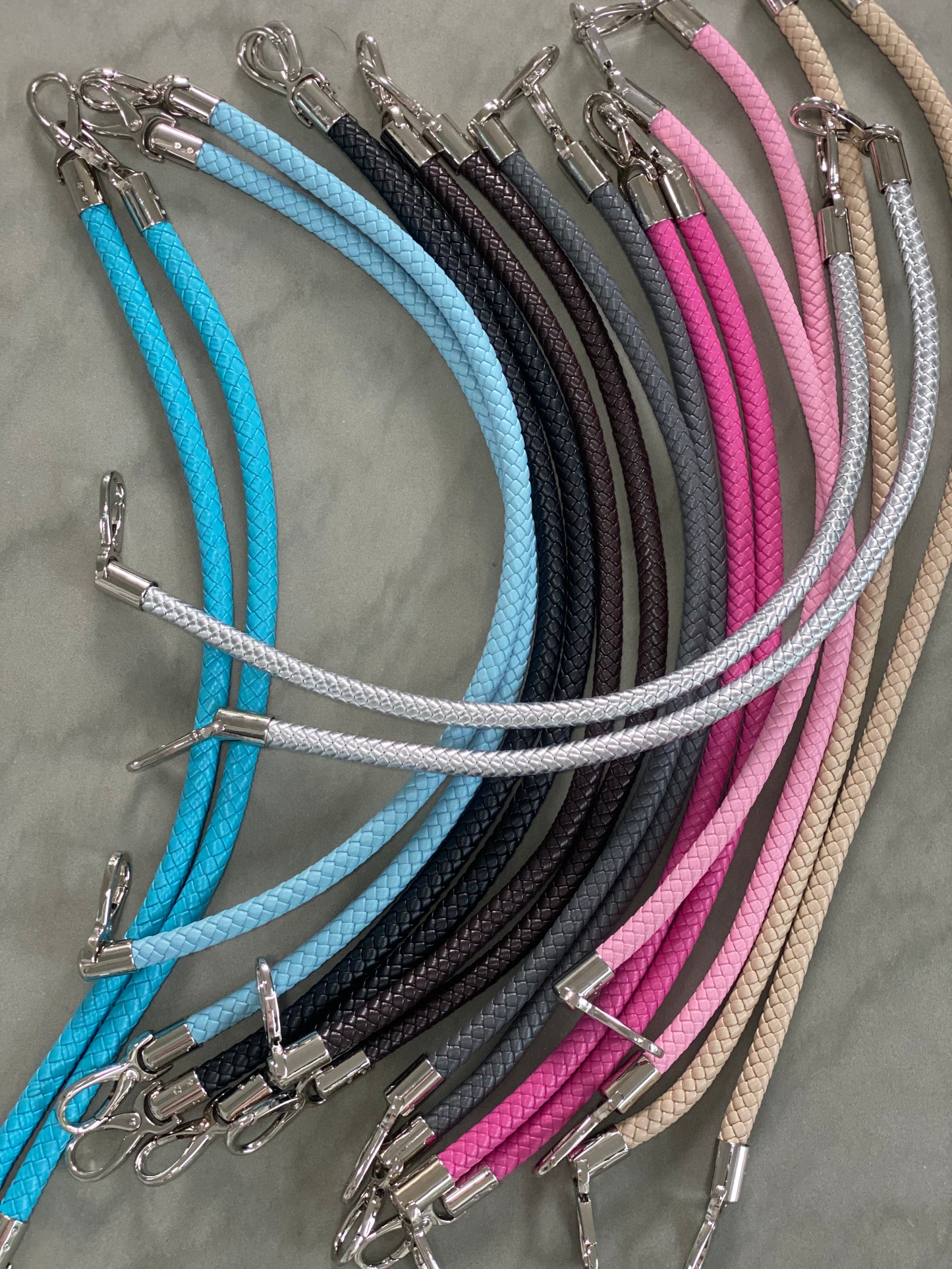 ¡Engánchalo! Asa trenzada intercambiable