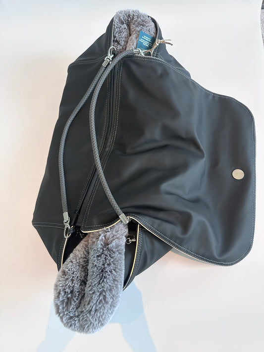 Weekender 4Estaciones, negro con costuras en contraste, M